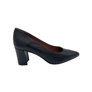 SALON NEGRO TACON ALTO