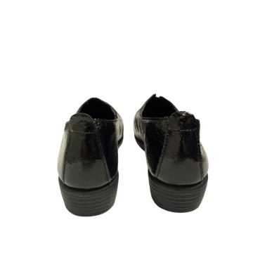 ZAPATO CON CUÑA CHAROL NEGRO