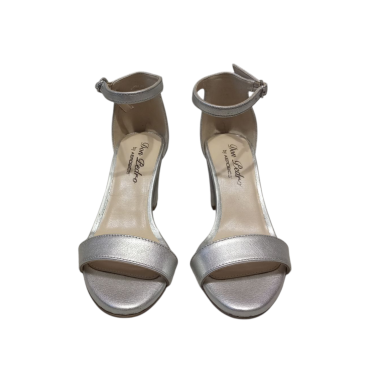 SANDALIA CON TIRA PLATA