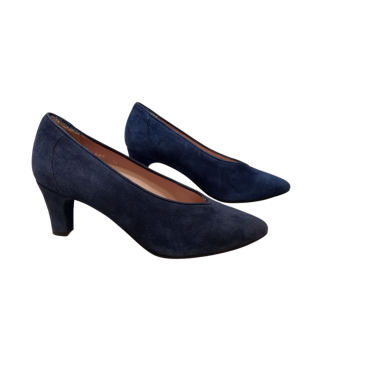 SALÓN PUNTIAGUDO ANTE MARINO