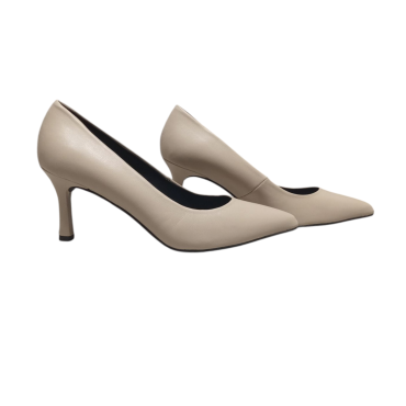 SALÓN DE TACÓN NUDE