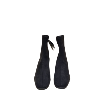 BOTÍN DE ANTE ELÁSTICO CON TACÓN MEDIO NEGRO