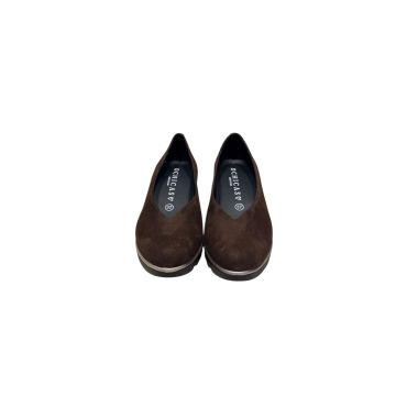 SALÓN DE ANTE CON CUÑA MARRÓN