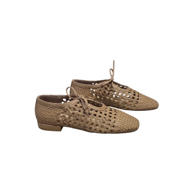 ZAPATO TRENZADO BEIGE