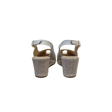 SANDALIA CUÑA LISO HIELO