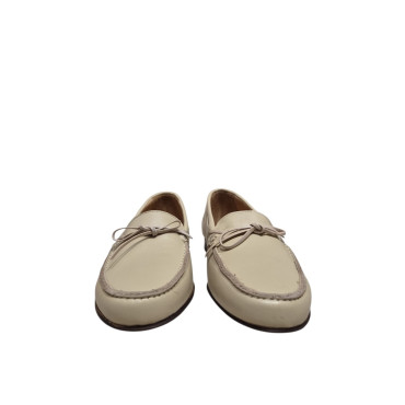MOCASÍN CON LAZO BEIGE