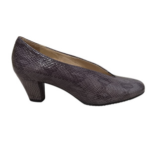ZAPATO DE TACÓN CERRADO DE LADOS BOA GRIS