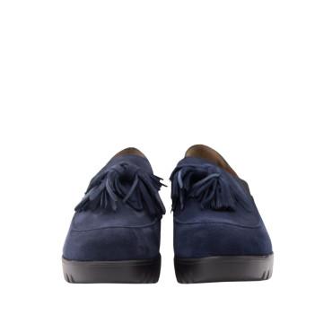 MOCASIN CON CUÑA Y BORLAS ANTE MARINO