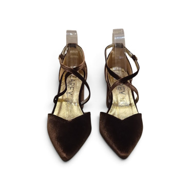 ZAPATO CRUZADO TERCIOPELO MARRÓN