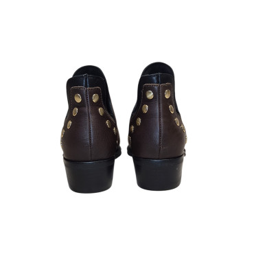 BOTIN TACHUELAS PIEL MARRÓN