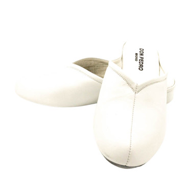 ZAPATILLA CHINELA ESCOTE PICO BLANCO