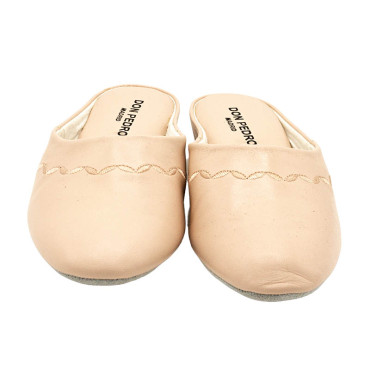 ZAPATILLA CHINELA ADORNO BORDADO ROSA