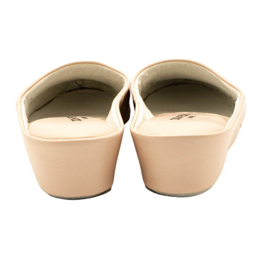 ZAPATILLA CHINELA ADORNO BORDADO ROSA