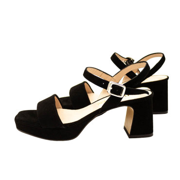 SANDALIA PLATAFORMA ANTE NEGRO