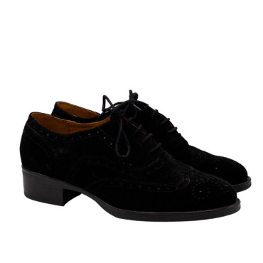 ZAPATO DE CORDONES DE ANTE NEGRO