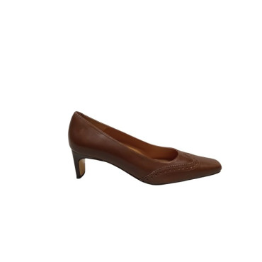 SALON PUNTA VEGA MARRON