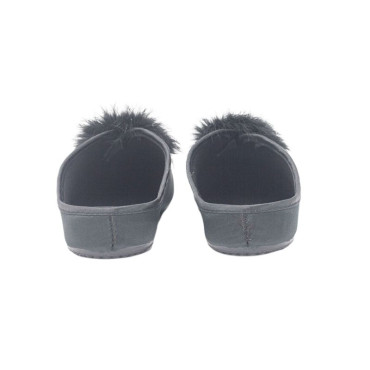 ZAPATILLA CHINELA POMPÓN NEGRA